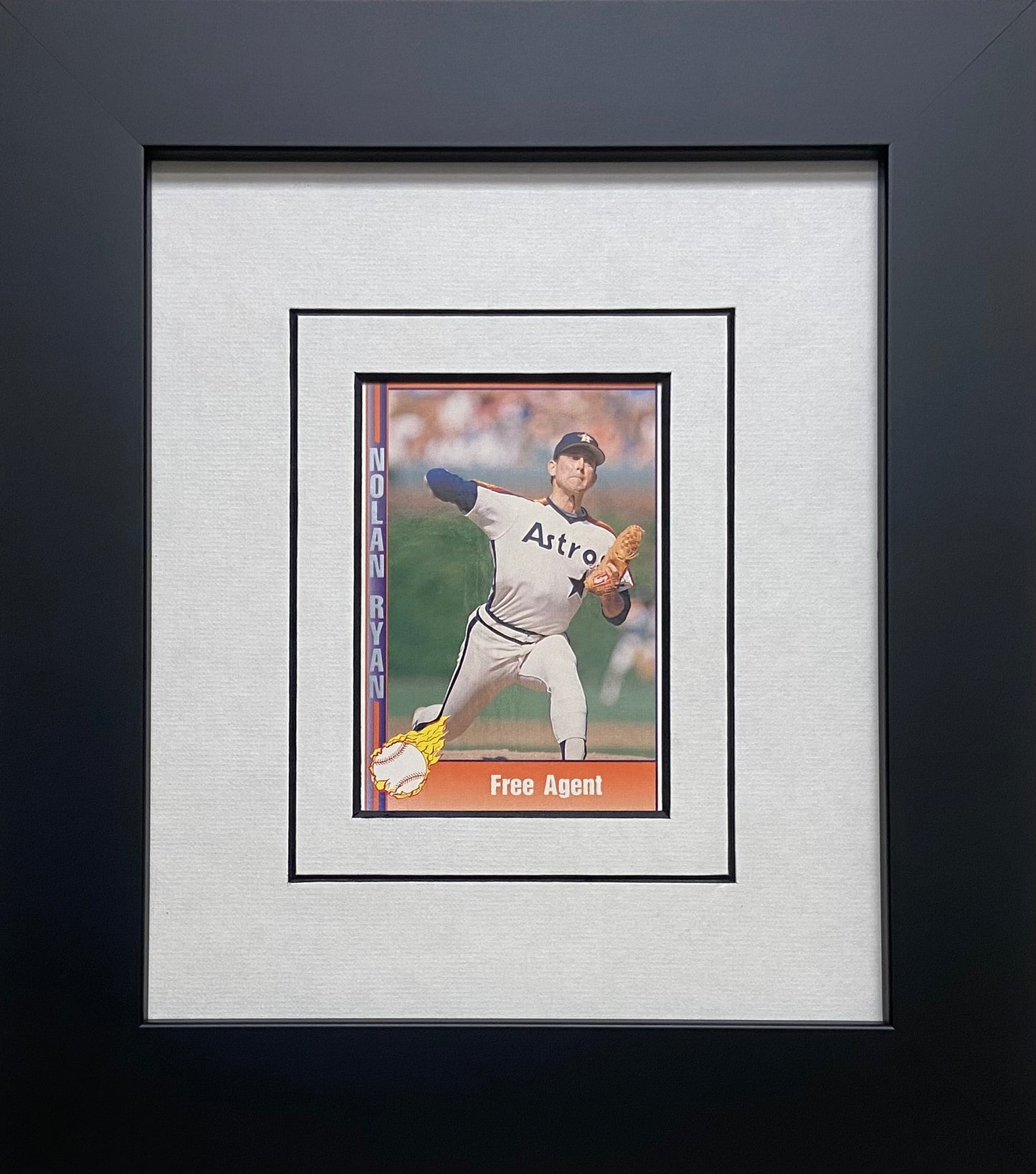 single trading card frame white-black mat black frame