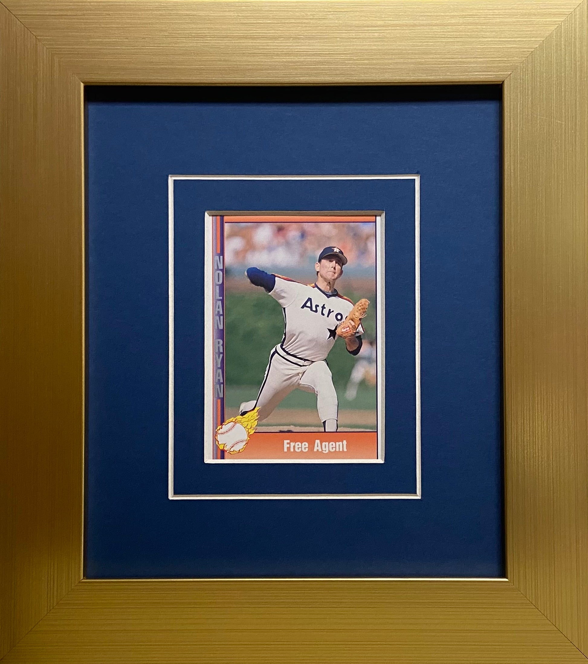 single trading card frame dark blue-white mat gold frame