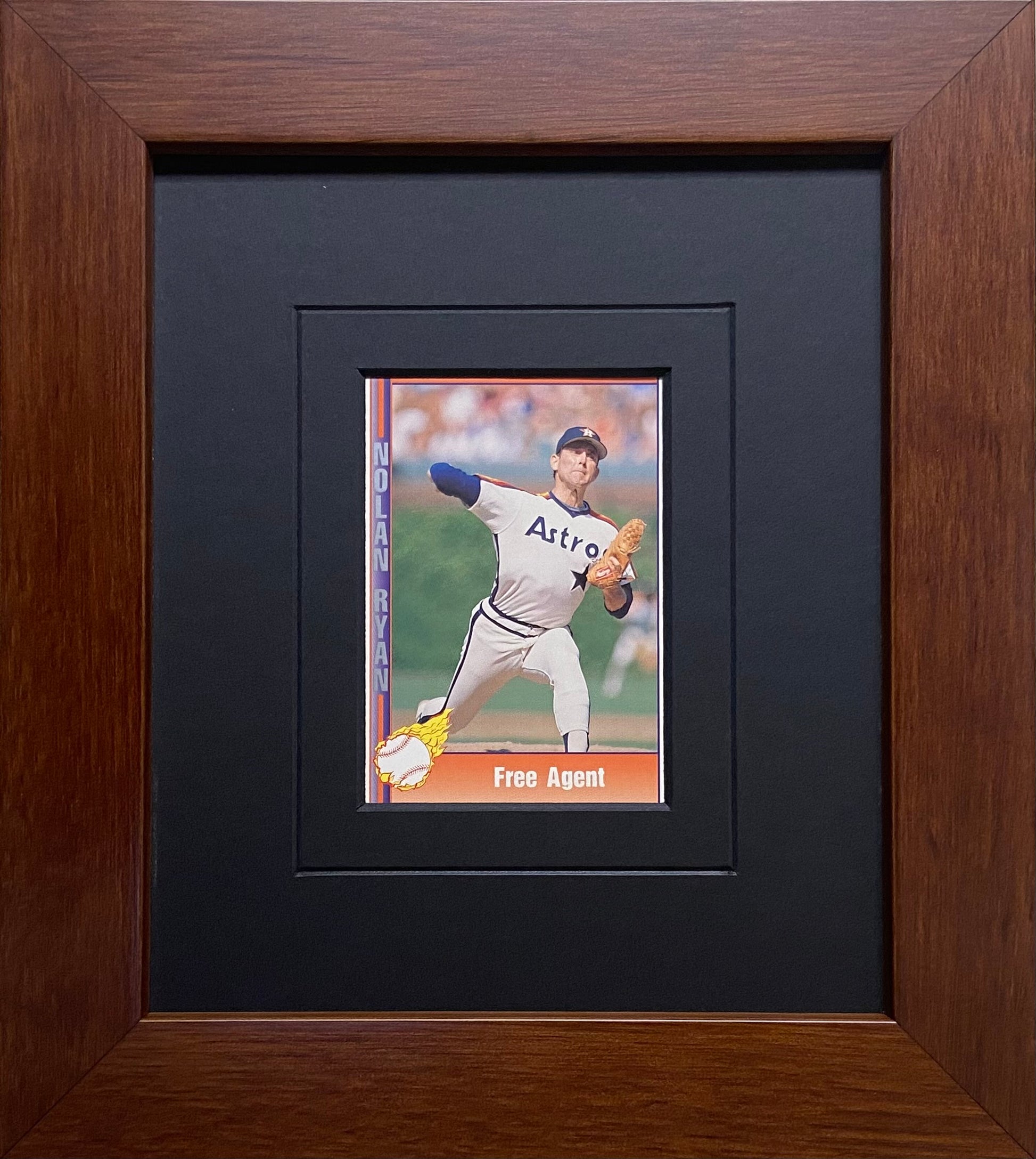 single trading card frame black-black mat walnut frame