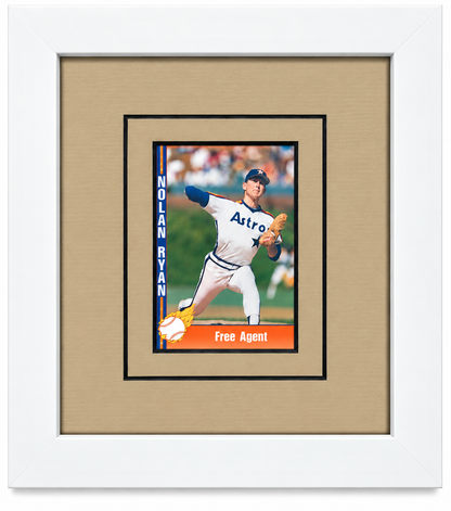 Single Trading Card Frame